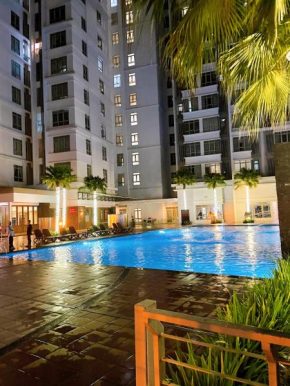 Studio at Shaftsbury Residences 1